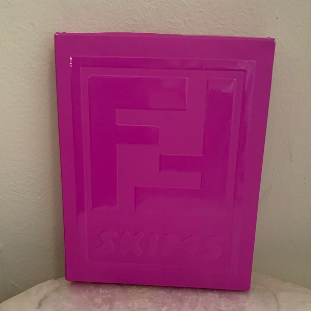 Fendi x SKIMS Mid Support Tights